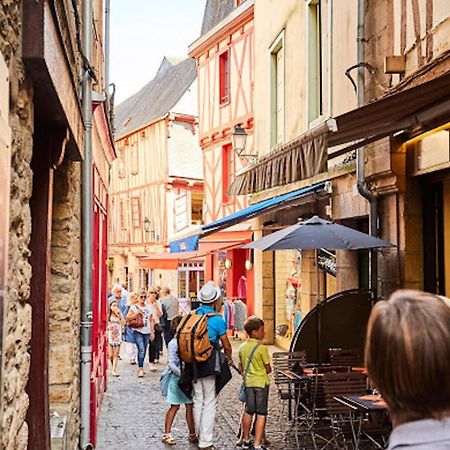 Studio De Caractere Du Centre Historique De Vannes Apartment Екстериор снимка