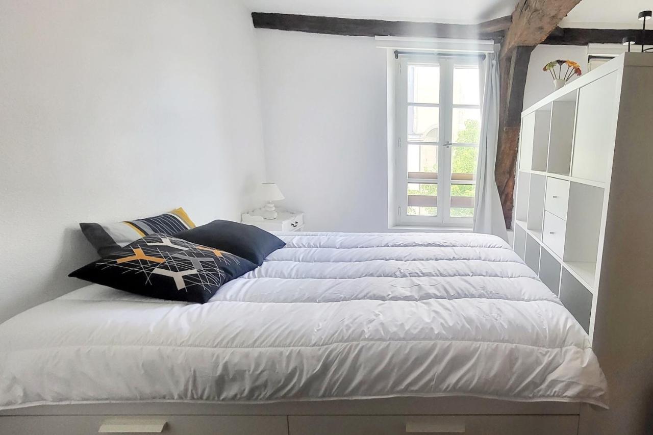 Studio De Caractere Du Centre Historique De Vannes Apartment Екстериор снимка
